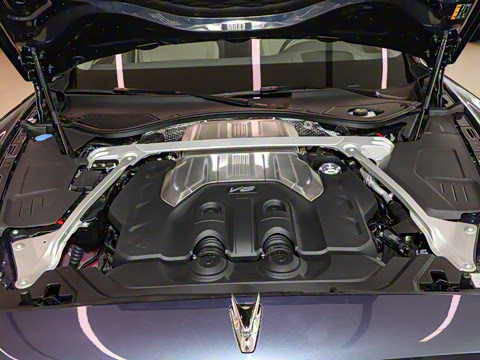 2024�� V8 Edition 8