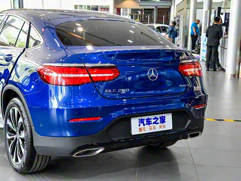 2018�� GLC 260 4MATIC ����SUV