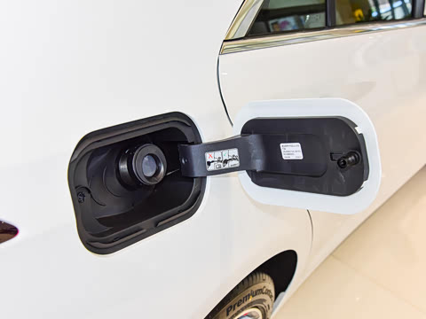 2021�� 28T ������