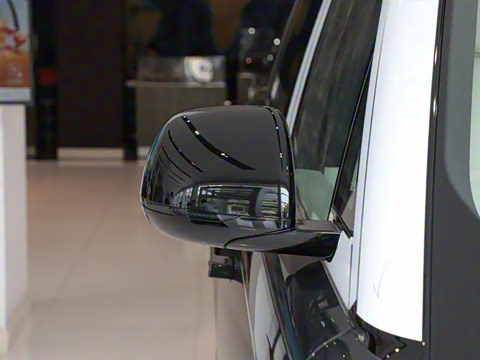 2025�� 3.0 L6 400PS ʢ���ӳ��� ����