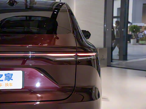 2023�� 100kWh �׷���