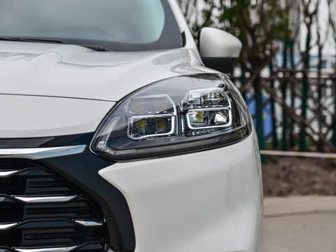 2020�� EcoBoost 245 ����������