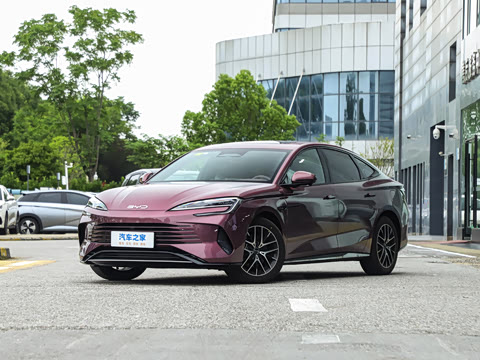 2025�� �Ǽݰ� DM-i 1.5T 125km �콢��