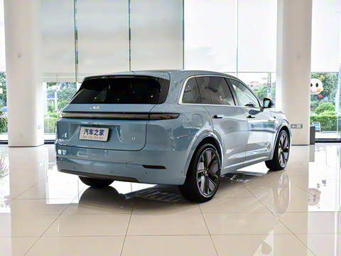 2025�� Max ���ܻ��°�