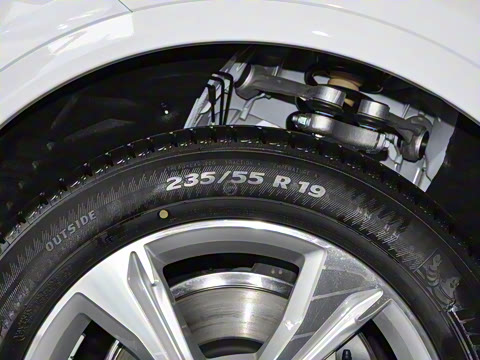 2020�� �Ŀ� 40 TFSI ������ȡ��