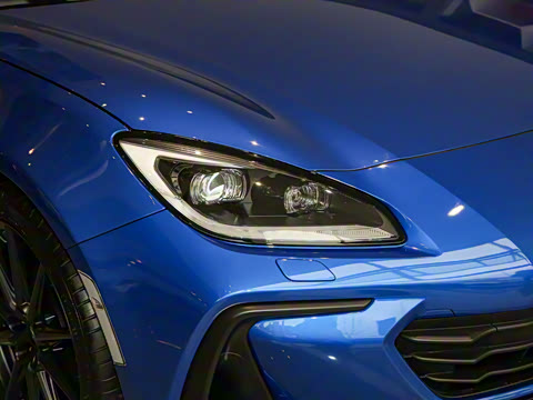 2023�� 2.4L �ֶ�10��������