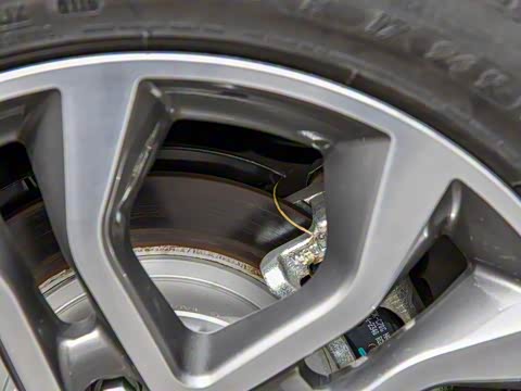 2018�� ���ܰ� 1.8T ������