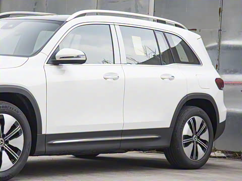 2023�� �Ŀ� EQB 260