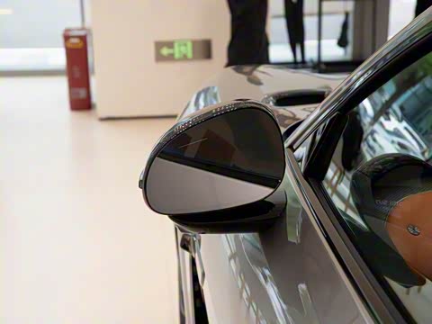 2025�� ������������������Max��