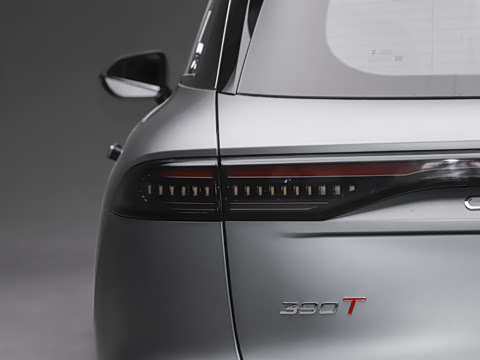 2025�� 2.0T ��������� 5��