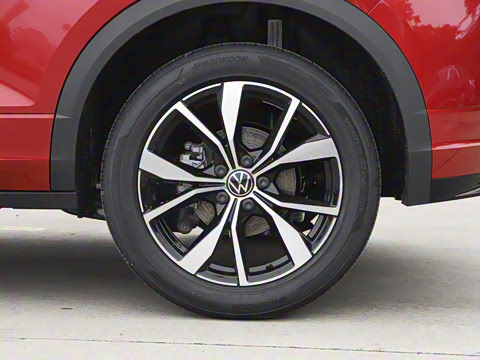 2025�� �Ŀ�� 300TSI DSG���������