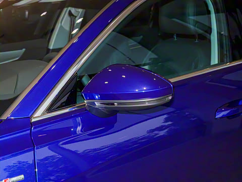 2021�� 40 TFSI ����������