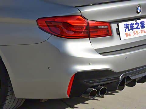 2019�� M5 ������