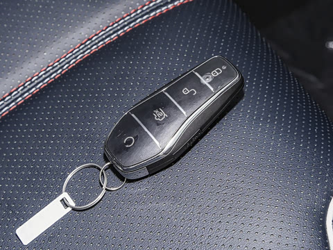 2023��  �ھ��� DM-i 120KM��Խ��