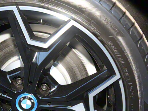 2024�� eDrive 40 L ��ҹ��װ