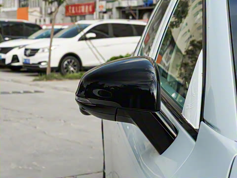 2025�� 550������