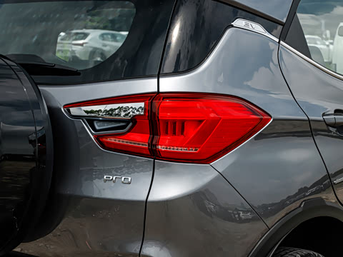 2023�� 320KM������