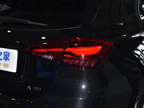 2025�� �Ŀ� AMG A 35 4MATIC