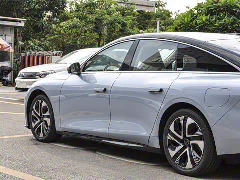 2025�� 235���� ������