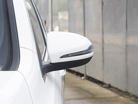 2023�� �Ŀ� EQB 260