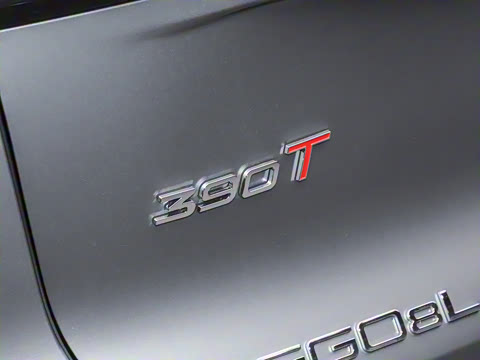 2025�� 2.0T ��������� 5��