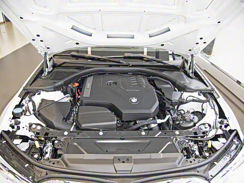 2021�� �Ŀ�� 320Li M�˶���װ