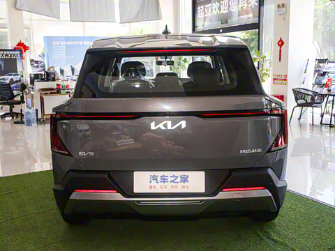 2025�� 530 Light