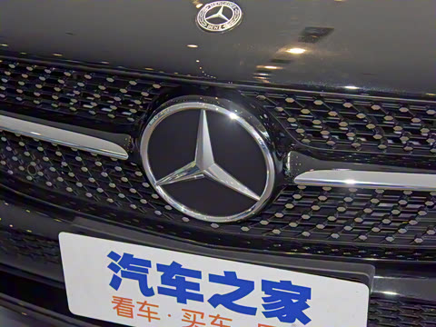 2021�� CLA 200 4MATIC