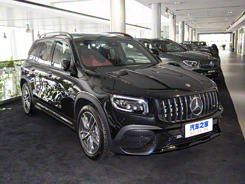 2021�� AMG GLB 35 4MATIC