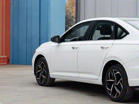 2023�� 280TSI DSG�ǿ����ݰ�