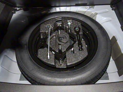 2025�� 300T �����ǹ��