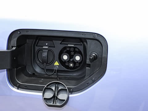 2025�� ���� 650Pro�캽��