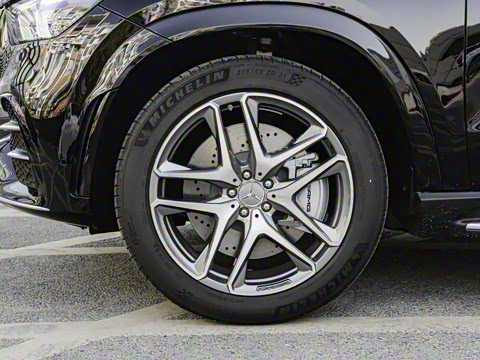 2023�� AMG GLE 53 4MATIC+