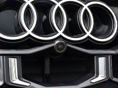 2025�� 55 TFSI quattro S line�˶���