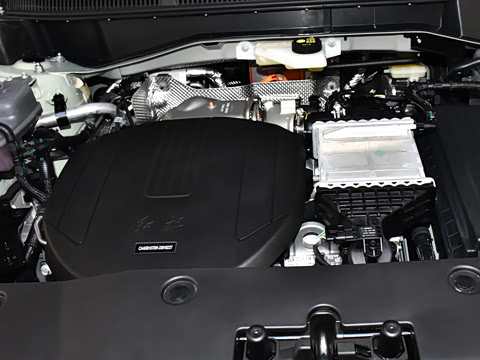 2025�� 117km ��ΪPLUS��