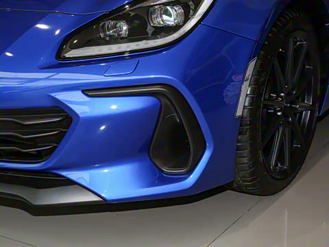 2023�� 2.4L �ֶ�10��������