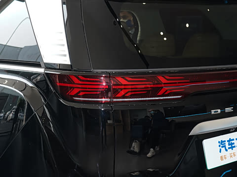 2022�� EV 600 ����������