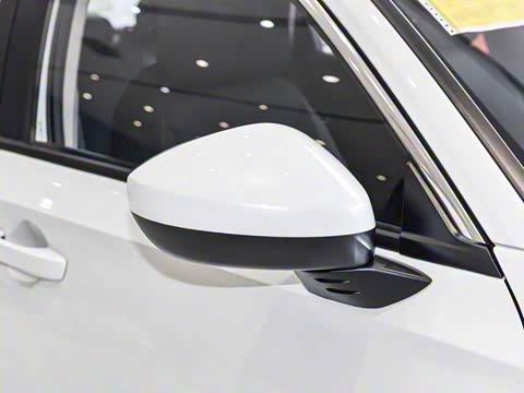 2025�� 180TURBO CVT ��Ȥ