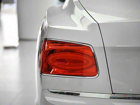 2015�� 6.0T W12 ������