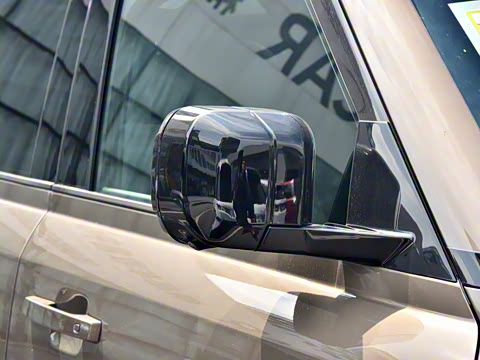 2022�� 110 P400 X-DYNAMIC HSE