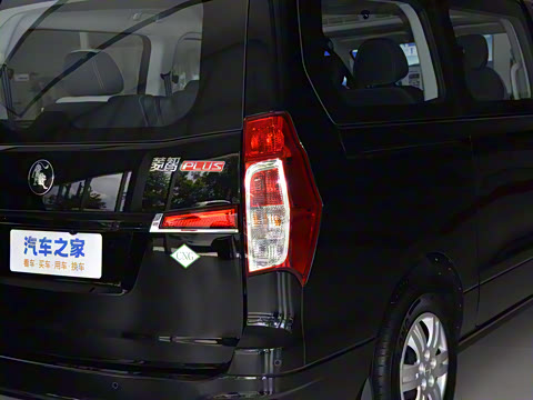 2025�� 2.0L �ֶ�������CNG 7��