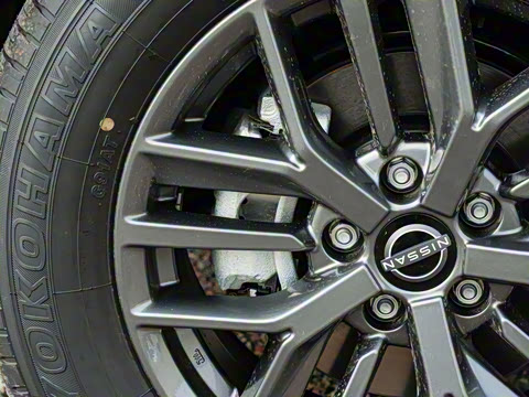 2025�� ���� 2.0L �������İ�