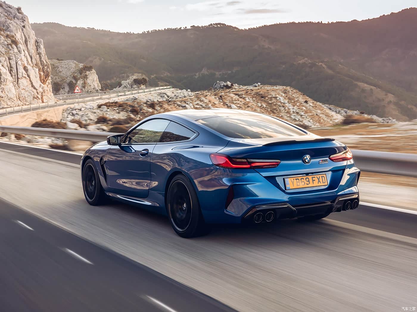 汽车之家|宝马m8|2019款 m8 competition coupe 英国版|外观|内饰