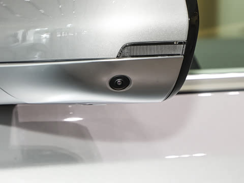 2025�� Ultra ���ܻ��°�