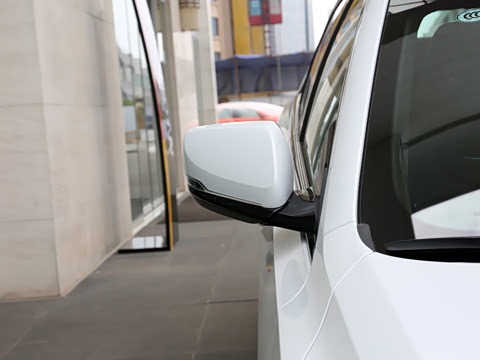 2021�� 28T ������