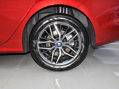 2023��  �ھ��� DM-i 120KM��Խ��