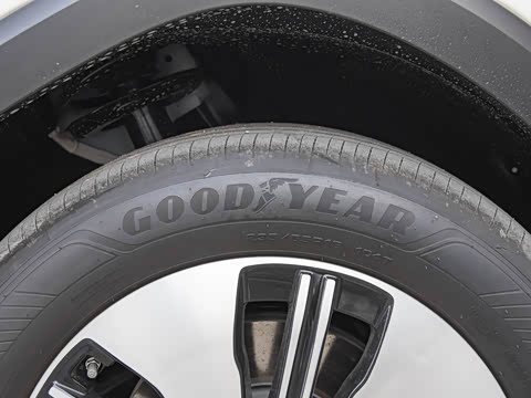 2023�� �Ŀ� EQB 260