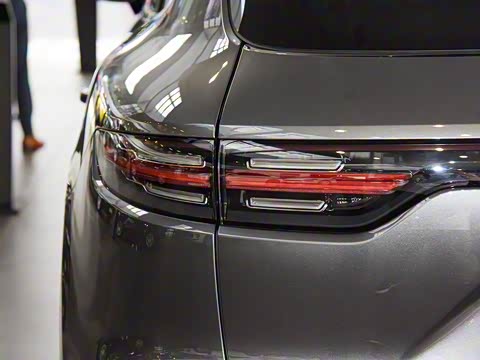 2019�� Cayenne E-Hybrid 2.0T