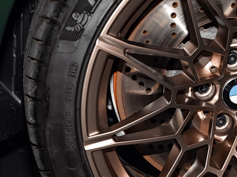 2025�� M4˫�Ž��ܳ� Ŧ�����ֹٷ�����������