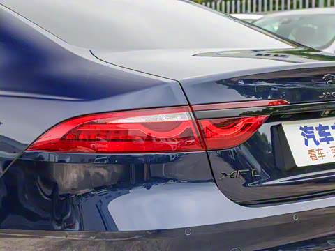 2021�� XFL 2.0T P250 �����׺��˶���